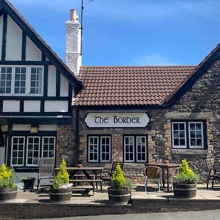 The Border Hotel Kirk Yetholm Экстерьер фото