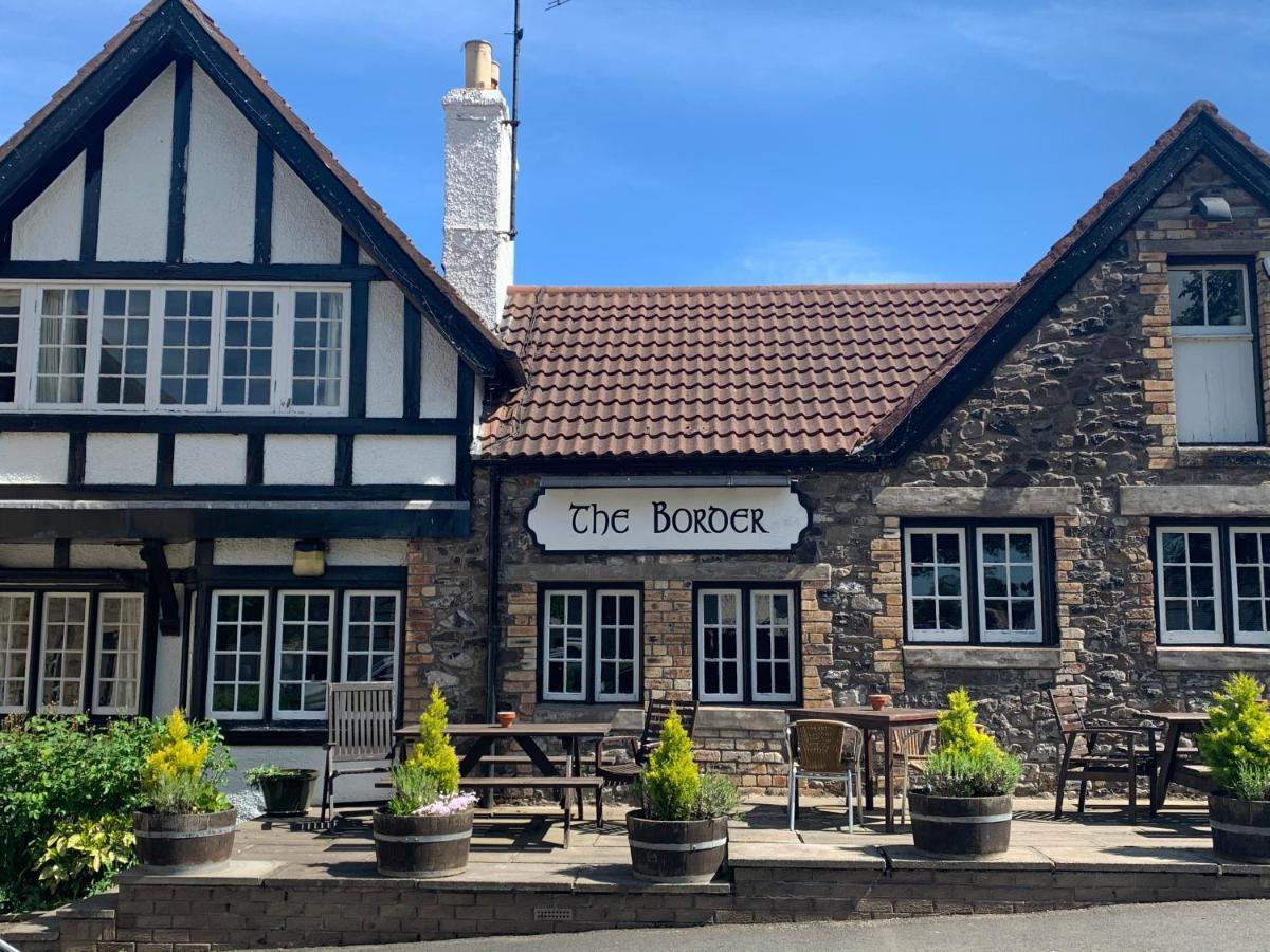 The Border Hotel Kirk Yetholm Экстерьер фото